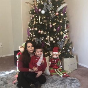 Meet your Posher, Valeria